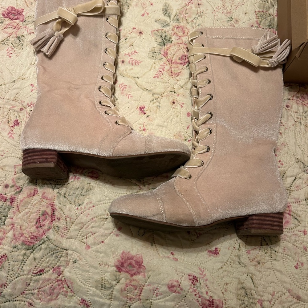 Joyfolie Cream Lace-Up Kids Boots